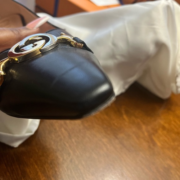 Gucci
Women's Zumi Pointed-Toe Pumps - Picture 6 of 8